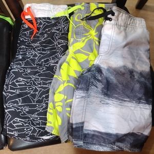 3 pairs of swim trunks